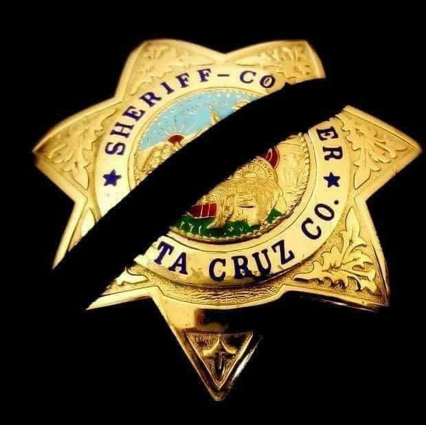 Sgt Damon Gutzwiller of the <a href="/SantaCruzSO1/">Santa Cruz SO</a> was shot and died in the line duty today. Our thoughts and prayers are with Officer Gutzwiller’s family, friends, and colleagues. 
With heartfelt condolences, the #SantaCruzPolice mourns the loss alongside you.
#NeverForget #Deputy #Hero