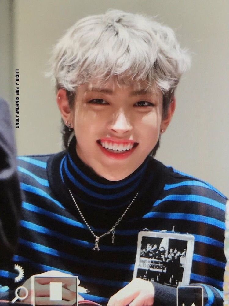 𝓭𝓪𝔂 157: 𝓼𝓶𝓲𝓵𝓮you have the prettiest smile♡˖꒰ᵕ༚ᵕ⑅꒱