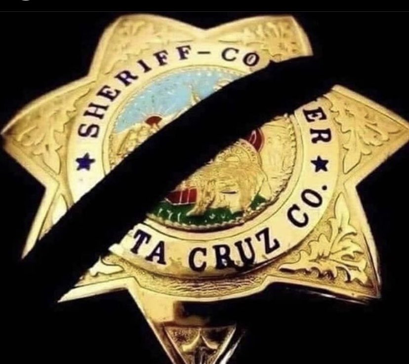 oaklandpoliceca's tweet photo. The #Oakland Police Department send our heart felt prayers and condolences to the family of Sgt. Damon Gutzwiller and the @SantaCruzSO1 . He’s survived by his wife, young child, and child on the way,. #endofwatch #neverforget https://t.co/HIoRWg1MN9