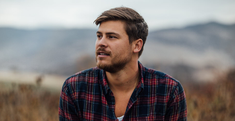 20TheCountdown's tweet photo. Cory Asbury @coryasbury made it to the #1 spot on our chart this week with his song, The Father's House!  Comment and let us know if you love this song as much as we do!  

...
#worship #leadworship #worshipsounds #christian #praiseandworship #singersongwriter #christianmusician https://t.co/d1R3EV9SXO
