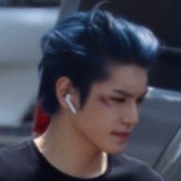 นี่หรอสาเหตุที่บับเบิ้ลมาแจ้งว่าอย่าตกใจนะ ตกบันไดมาเฉยๆ ตลกไหย่แร้วพุชายคนนี้