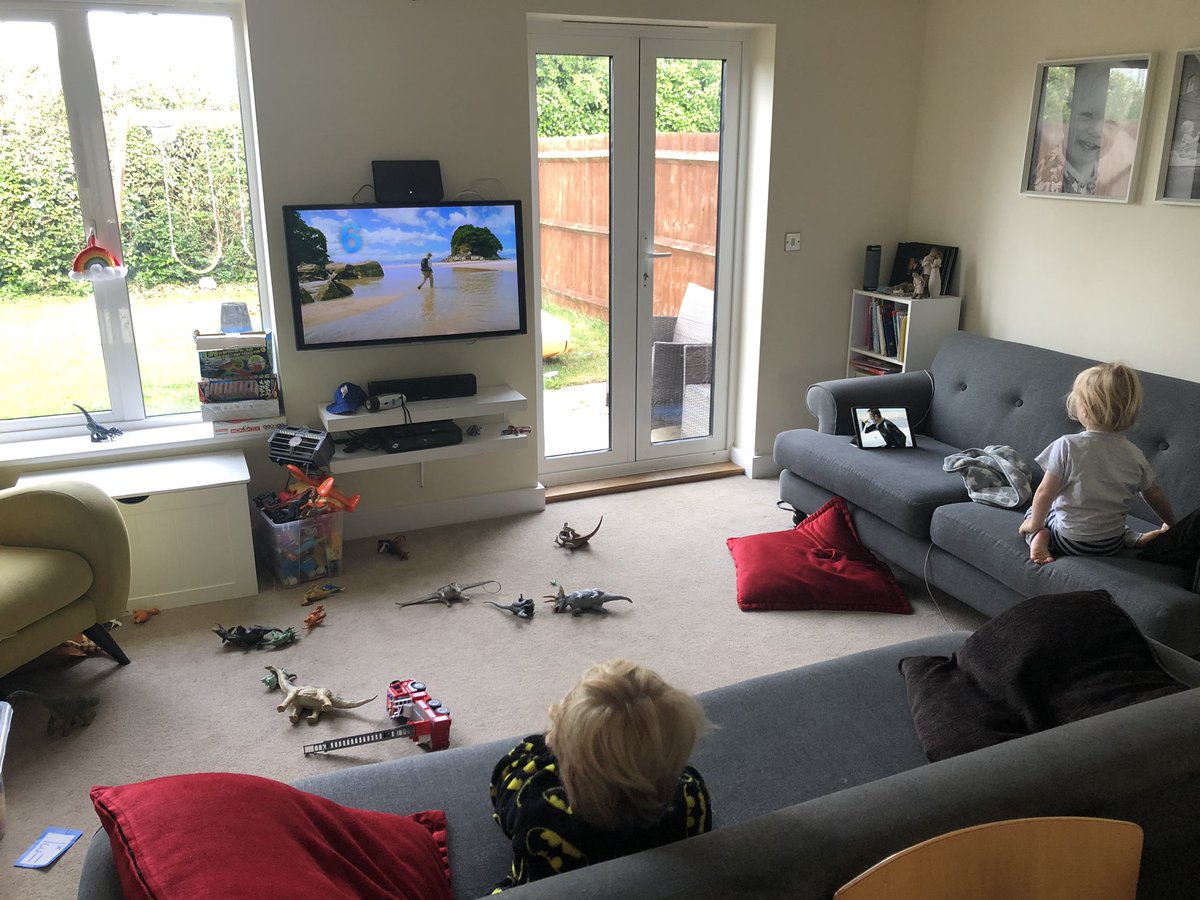 itsbraybrooke's tweet photo. @Nigelmarven in stereo this morning. https://t.co/9MZVtsUdhH