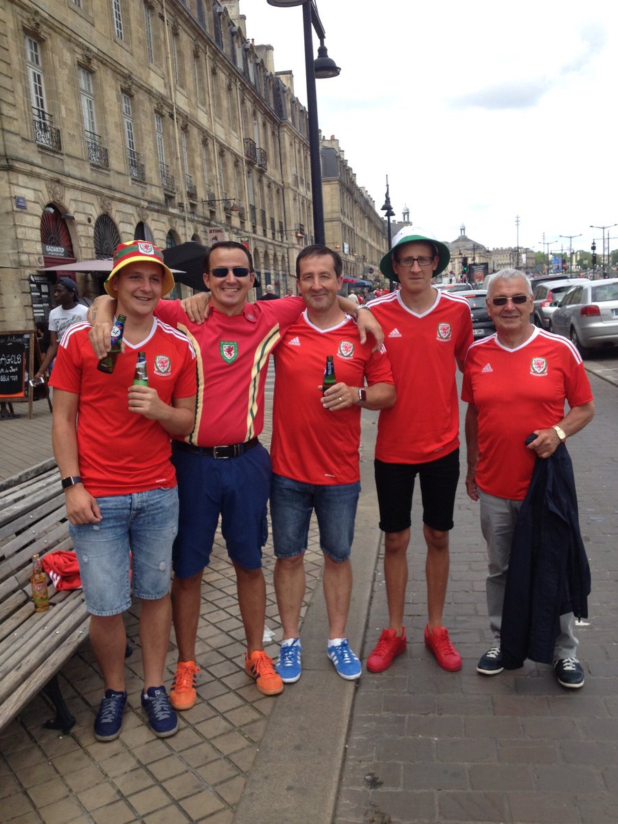 KerryHams's tweet image. Bordeaux,what a start to a magnificent summer!!!! #donttakemehome #roadtrips #dukedumont #ymaohyd