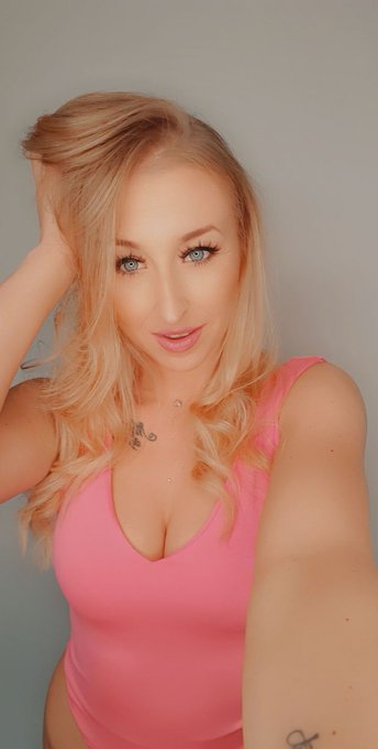 W&uuml;nsche euch einen sch&ouml;nen Sonntag :) https://t.co/AIHxbGSC2h https://t.co/VrwvGR6mjn<a href="/tag/xhamster"class="tags"><span>#xhamster</span></a>