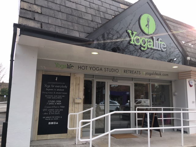 "See you on the mat soon" - Yogalife close to reopening their doors 🧘

Glad to be back covering local businesses again. This time, I spoke to the studio director of Yogalife in Poynton. 

the-shared-space.com/2020/06/07/see…

#localbusiness #Poynton