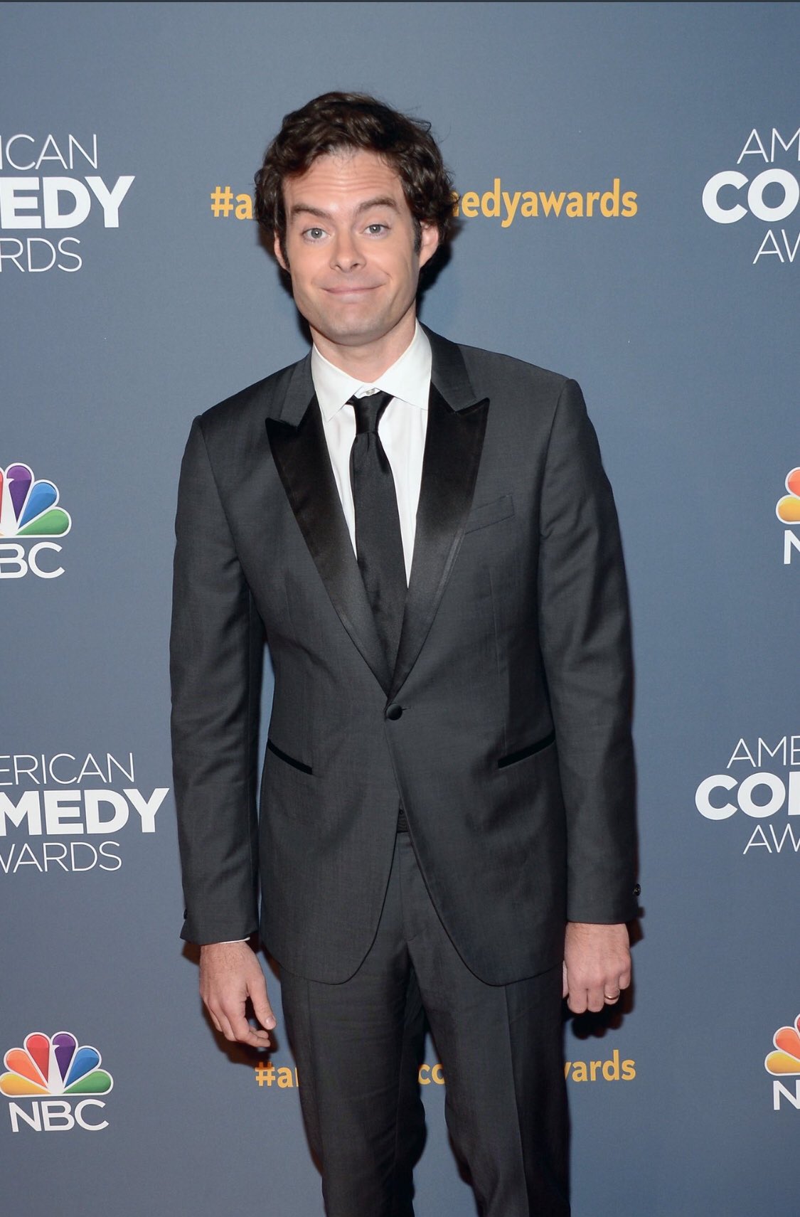 ITS OFFICIALLY BILL HADER\S BIRTHDAYYYYY YESSSSS           HE\S 42 NOW   HAPPY BIRTHDAY BILL ILYSM   