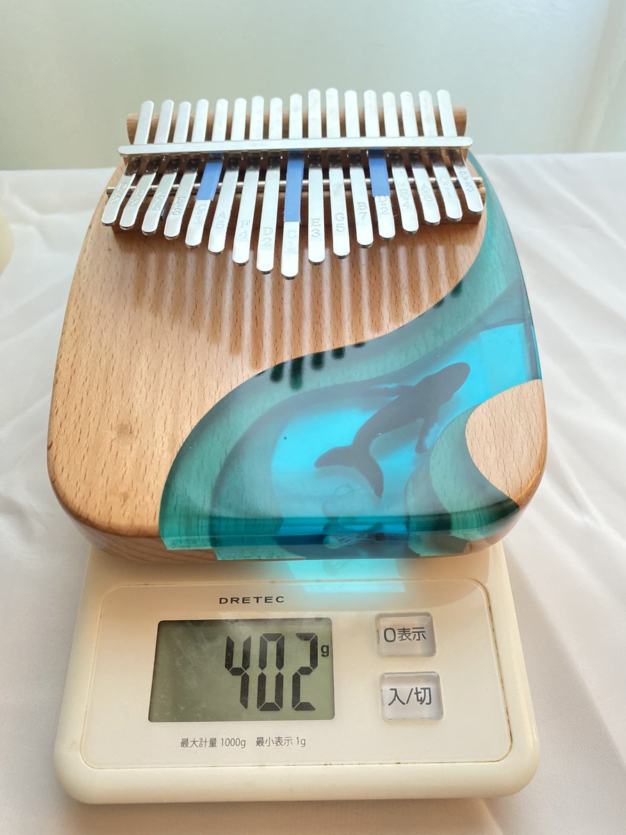 まさか 弾き籠りのカリンバ奏者 カリンバ重さ比較 1 アクリル17音 2 ミックス17音 3 木製21音箱型 4 木製17音箱型