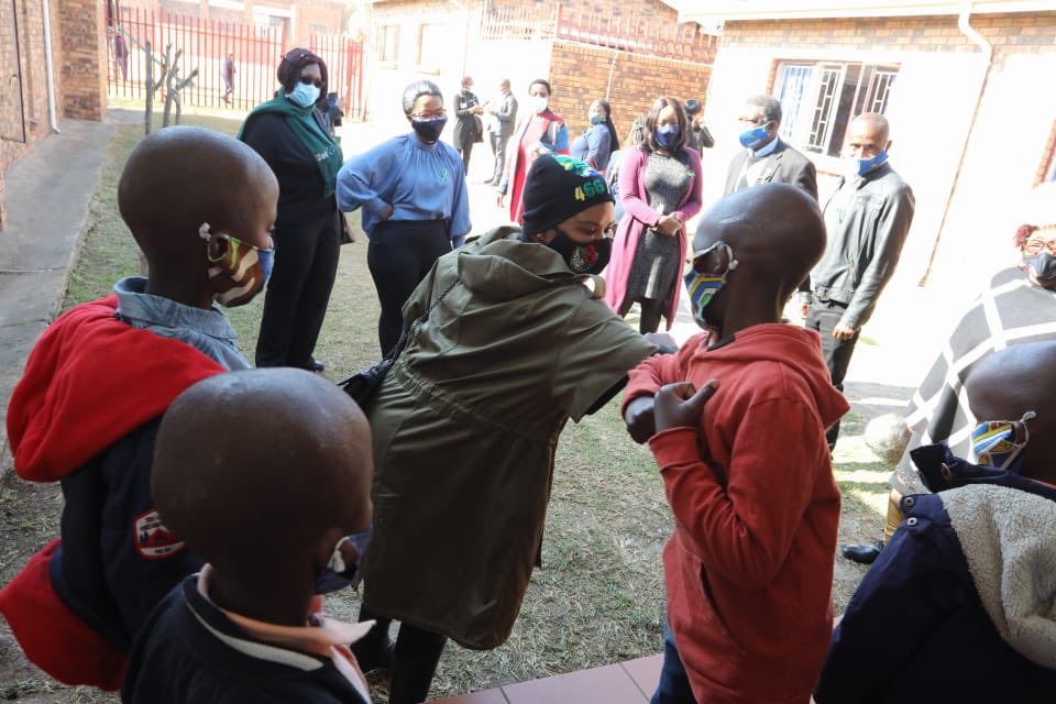 The_DSD's tweet image. “We call on the communities and businesses around the area to be supportive. The future of our children depends on us the adults; it depends on the government working together with communities." - MIN. Lindiwe Zulu #ChildProtectionWeek2020