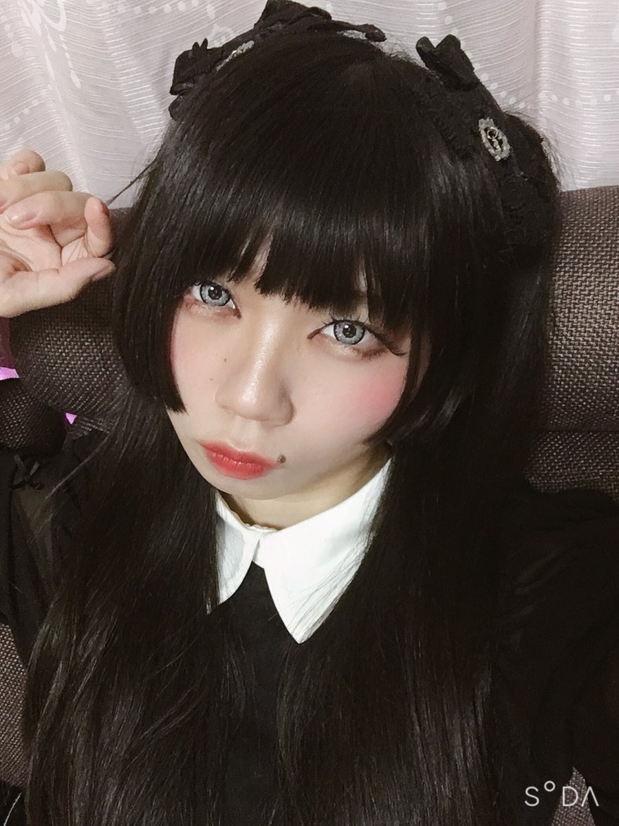 ありす 引きこもり Twitterren お気に入りの赤いリボンが見当たらなくてぴえん メイク 地雷系 姫カット ありす 引きこもり Twitterren お気に入りの赤いリボンが見当たらなくてぴえん メイク 地雷系 姫カット