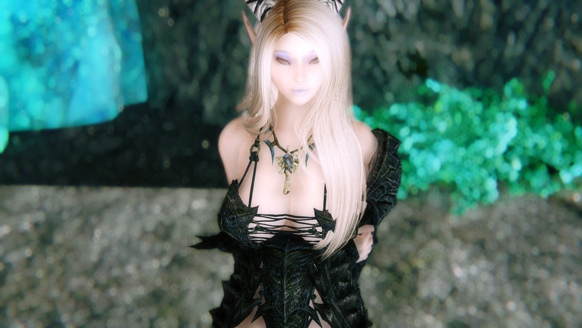 blazingsai's tweet photo. Last but not least, here's #Zaleria (#Silas's vampiric mentor), #Zamira the eldest of the Heart-Sung triplets (former skooma dealer, bar wench), #Zidayane (Crown Princess of the Ancient Falmer, #Azsanwess's captive)
#Skyrim #SkyrimLE #スカイリム #CharacterRoster https://t.co/0WReYb9cI8