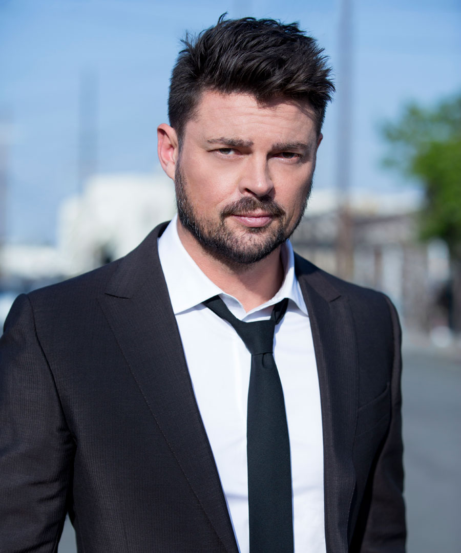 Happy Birthday to kiwi Karl Urban <3 