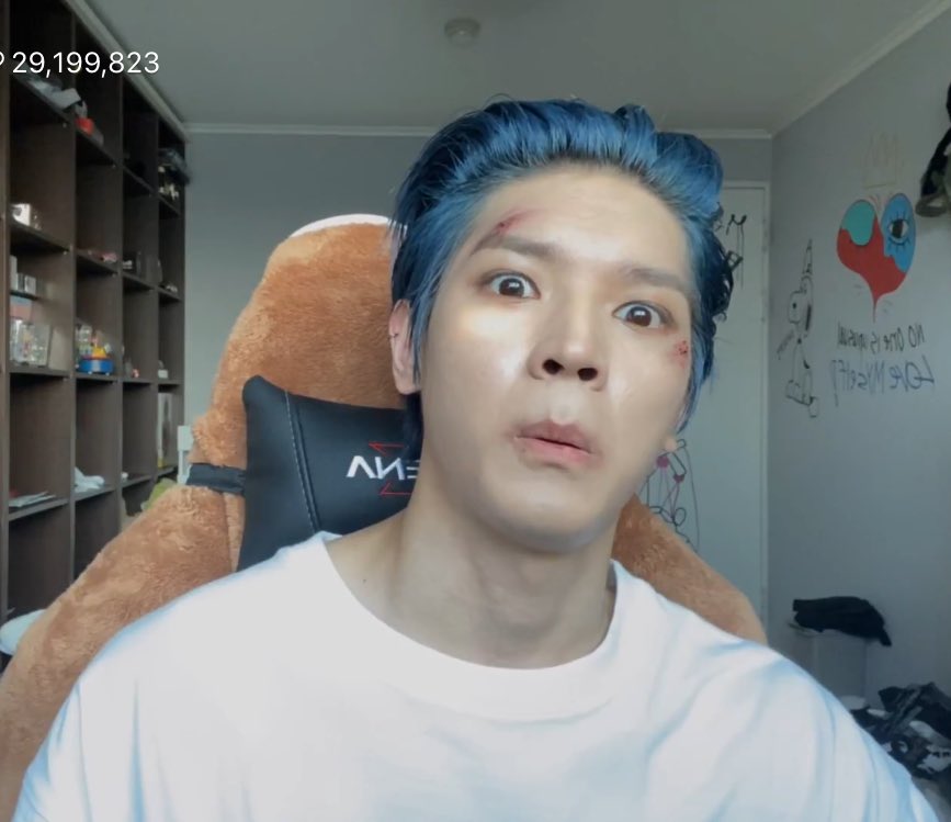 tyongtiwai's tweet photo. เธอชอบอ๊องแบบนี้อ่ะน้องแทยง5555555555555 https://t.co/wEFnx26qAB