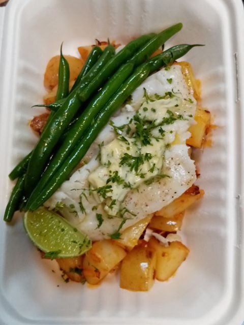 AjCarlyon's tweet photo. We have our new weekly takeaway ‘dish of the day’ starting this Wednesday evening! Seared cod, with chorizo and potato stew, green beans and herb butter 😋 £8 a dish with veggie options available too! call 01726 817441 to book a slot ☀️ https://t.co/Fi4LxaH0ke