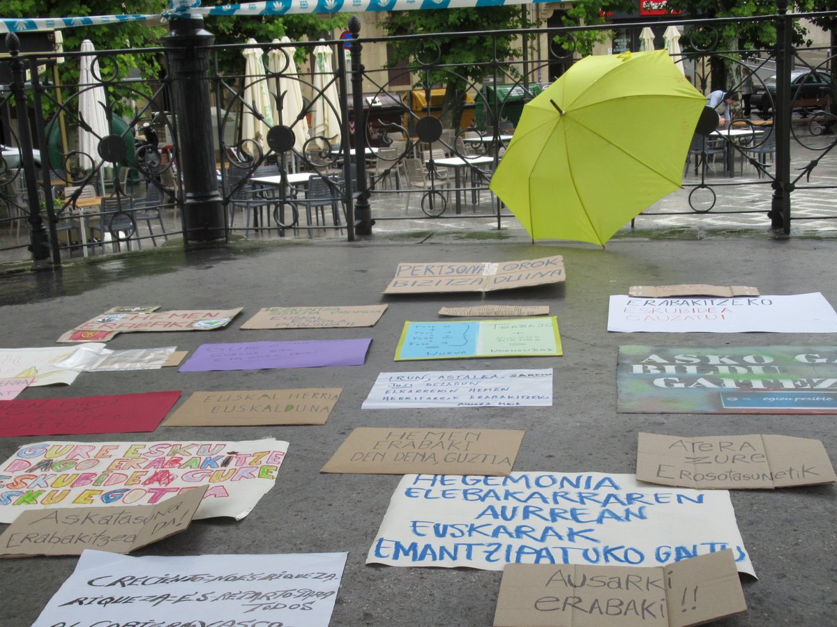 Irunen ttanttaka ttanttaka aldarriak jasotzen ari gara.
Zatoz!
<a href="/Gure_Esku/">Gure Esku</a> 
#HemenErabaki
#HerritarrokErabaki