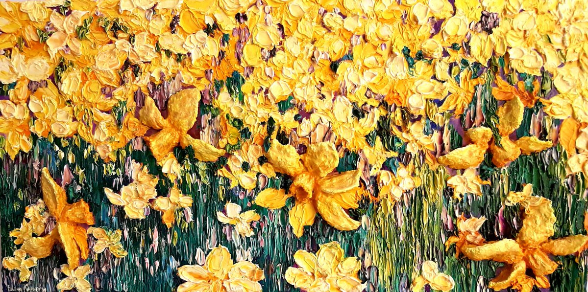 #paletteknife
#floralartwork
#impastopainting
#floraloilpainting
#abstractfloral
#gallerywallset
#3dflowerwallart
#loveyourself
#narcissus
#daffodil