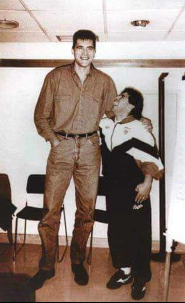 EZ60fz2XgAY7Tv5?format=jpg&name=medium