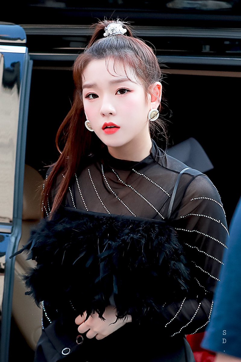 hqsoodam's tweet photo. 200706 [HQ]
So pretty in black

cr. SailYourDream_ 
#시크릿넘버 #Soodam #수담 #secretnumber https://t.co/ktkn4g6hsZ