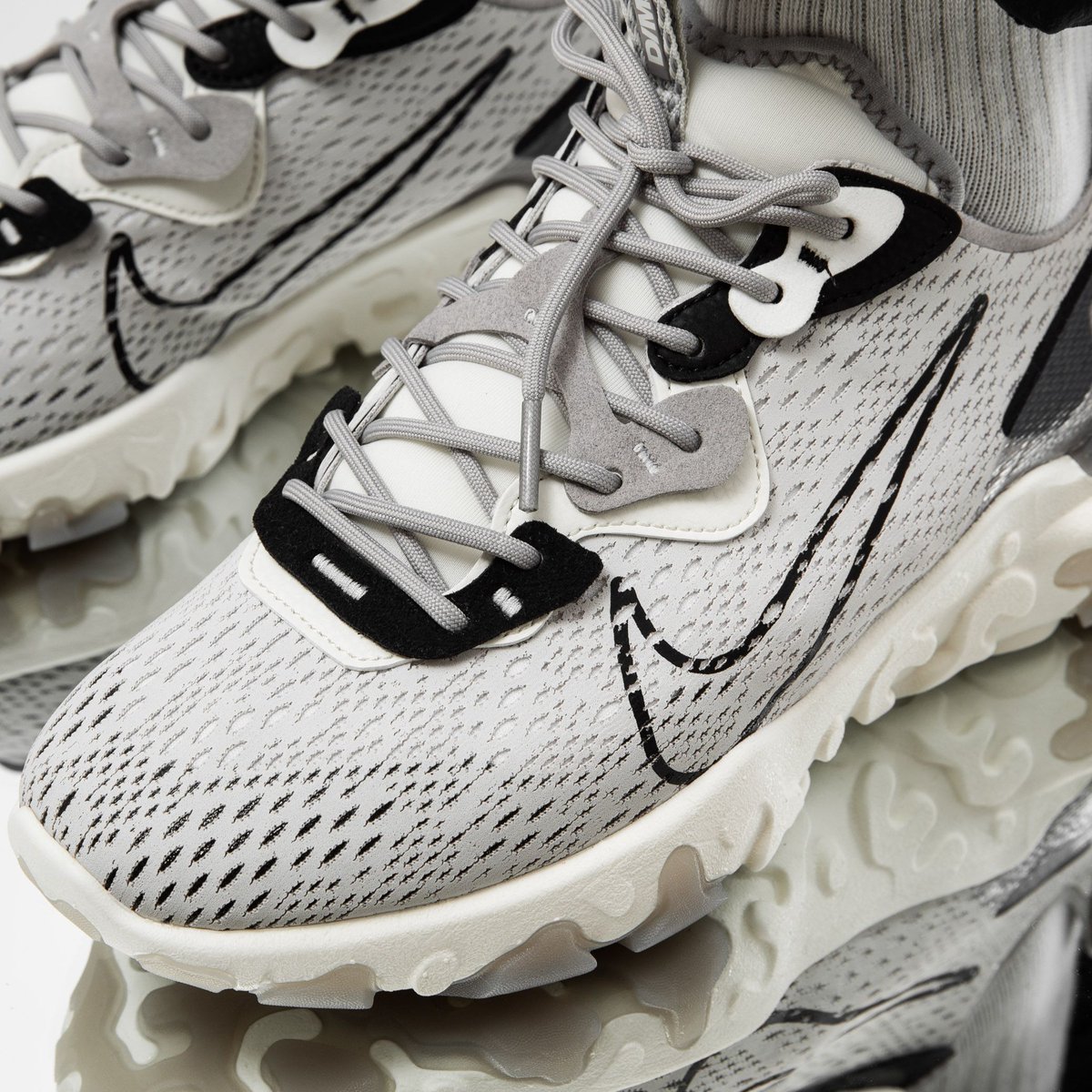 titoloshop's tweet photo. New In ๐ซ Nike React Vision | Vast Grey ๐
shop here https://t.co/gpzSLi1uTt
โ โ โ โ โ โ โ
US 7 (40) - US 12 (46)โ โ โ โ โ โ โ
style code ๐ โ CD4373-005
#titolo
#titoloSHOPโ
#nike
#nikereact
#nikereactvision
#reactvision https://t.co/XOulpMD7iz
