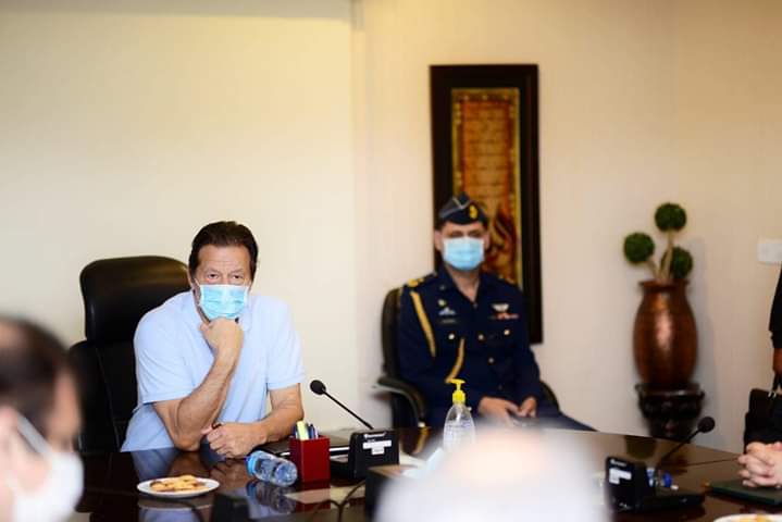 PtiQut's tweet photo. PM Imran Khan summoned a meeting of senior leadership at Banigala today.

#PMIK 🇵🇰 https://t.co/EsJk1ffknR
