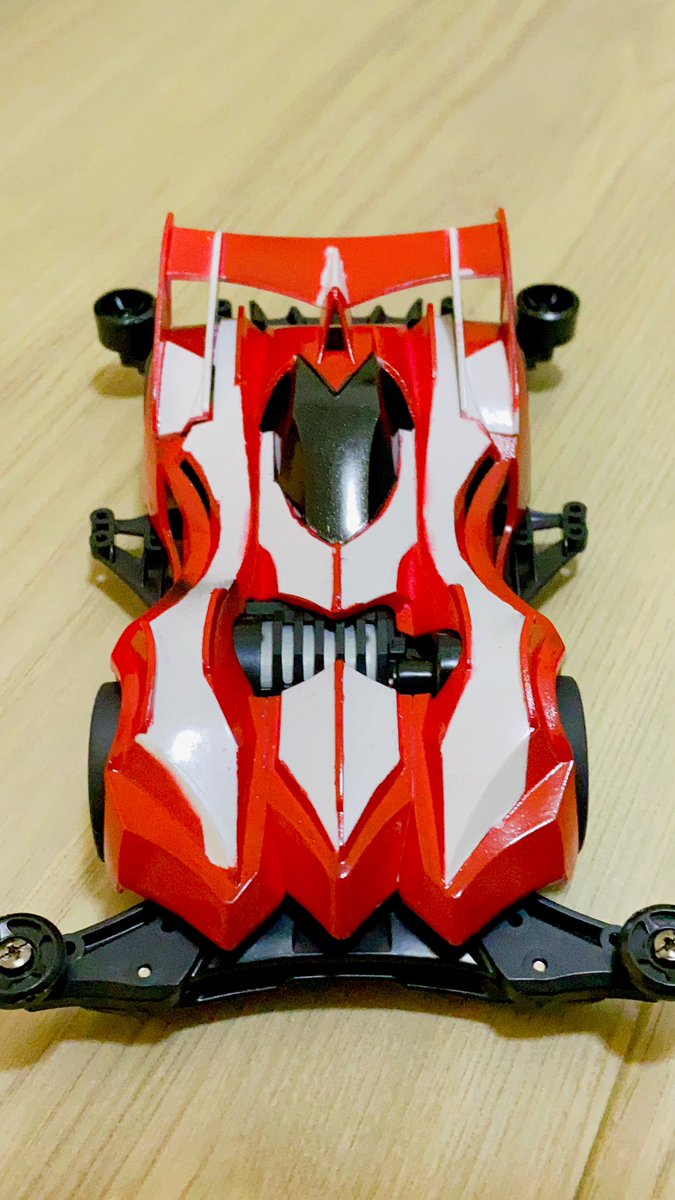 Hyde23 アニメ グランプリの鷹 1977年 フジテレビ の主人公のマシン トドロキスペシャル を思い出すカラーリング スーパーカーブーム真っ只中でした 懐かしい