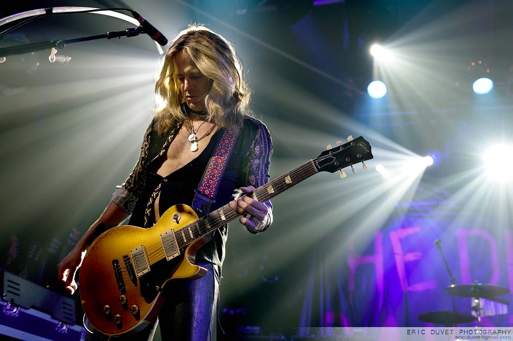 EricDuvet's tweet photo. @GuyB_rockshow @Douglas_Aldrich @TheDeadDaisies @OnnyPonny @WildFireFestUK @RyanLake87 @jojo1406 @andyfinlay07 @Dougaldrichnet Two banging singles #RighteousDays #Unspoken already out from the forthcoming @TheDeadDaisies album. https://t.co/HEonOm8rch