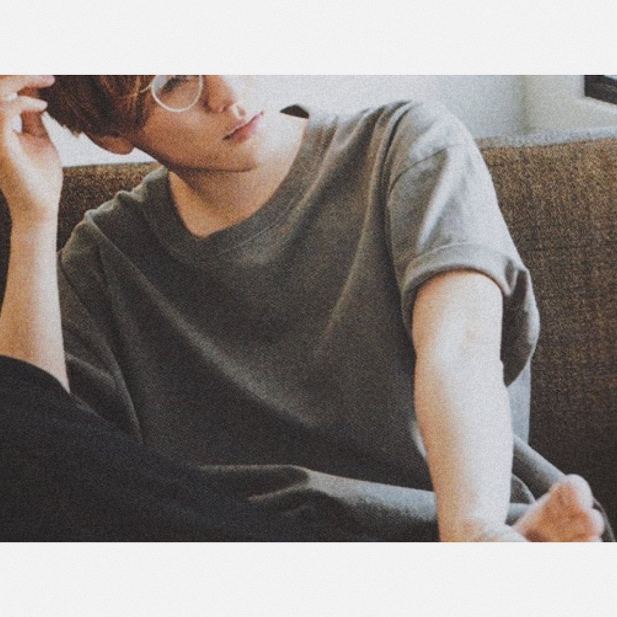 REMON_JS's tweet photo. 🦇
・
・
近くて遠くて、やっぱり近い
・
#6音で妄想 https://t.co/R5szziaivu