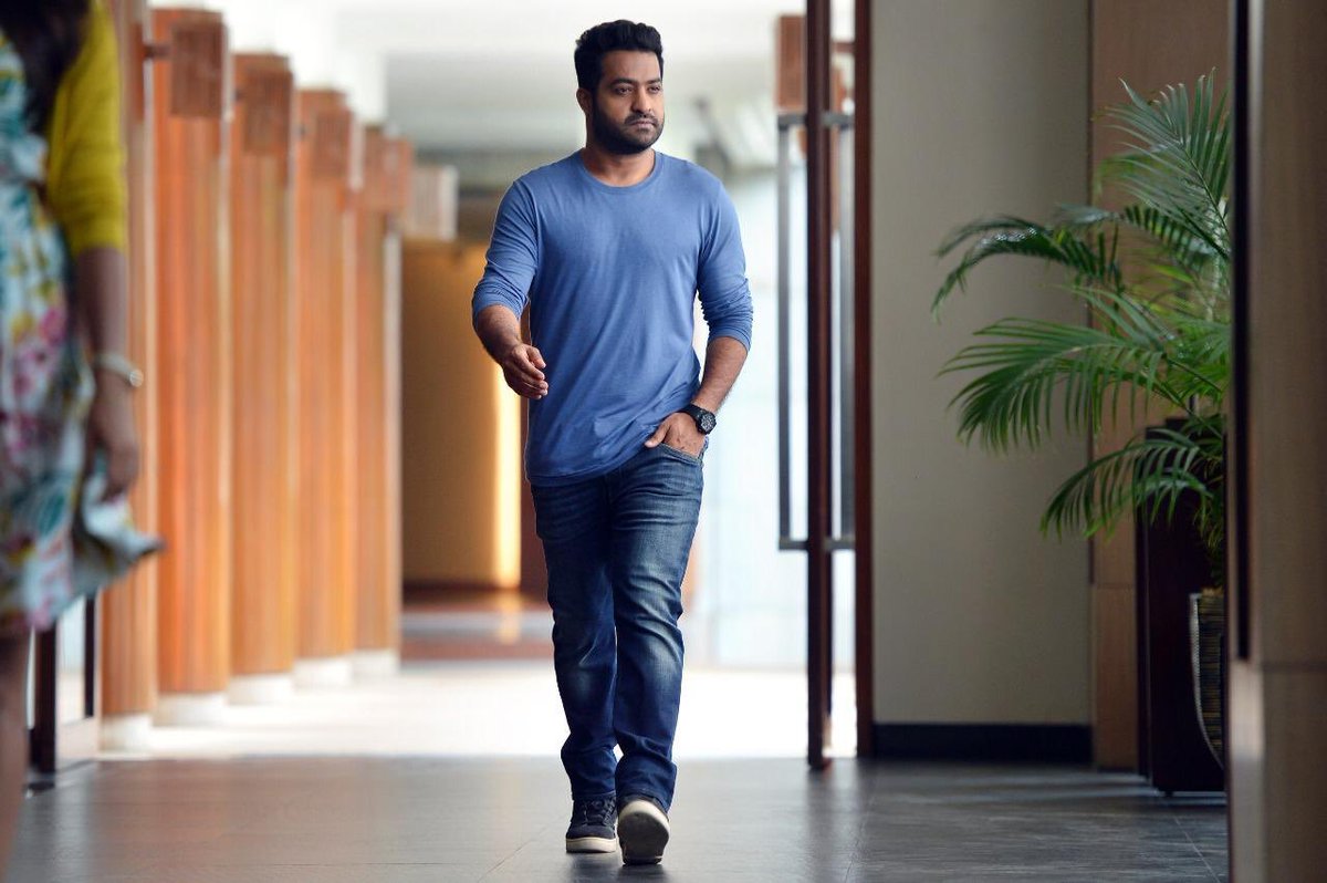 @tarak9999 cults Follow our recently suspended FCs 

👉 @NTRTHEFIGHTER  ( @JaiRamayya)

👉 @BLR_NTRFans 
( @BangloreNtrFans )

👉 @MassTrollers 

👉 @NTRCultVideos

👉 @NTRHardCoreFans 

👉 @EluruFc 

👉 @NtrTheTiger

Copy this and Tweet 
Spread Max.
#KomaramBheemNTR