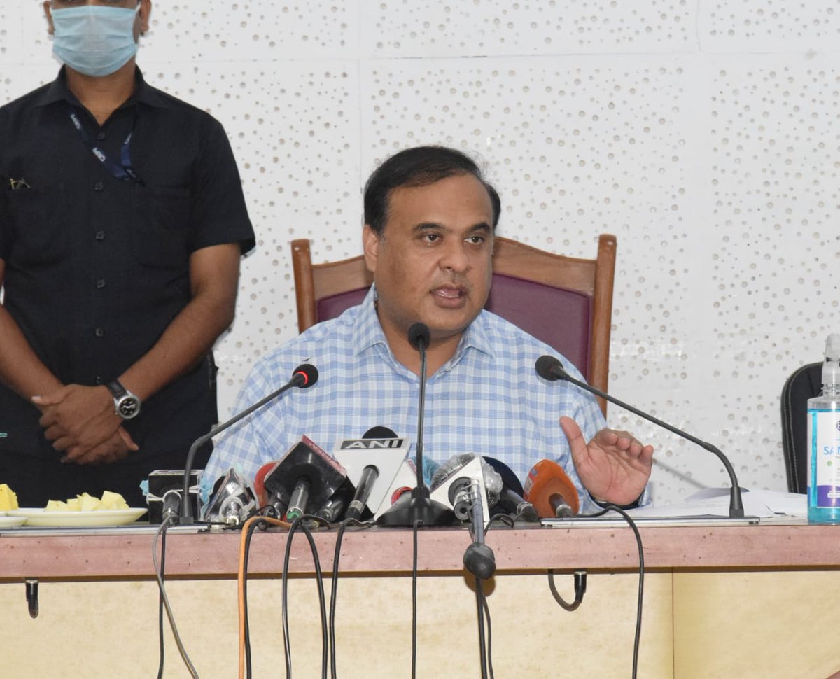 himantabiswa's tweet image. #AssamEduCare Extremely pleased to share GOA has made ALL admissions - from HS upto PG level including medical, engineering, polytechnic for academic year 2020-21 - absolutely free. Under stress due to #COVID19, this shall be big relief to families. All prospectus will be free.