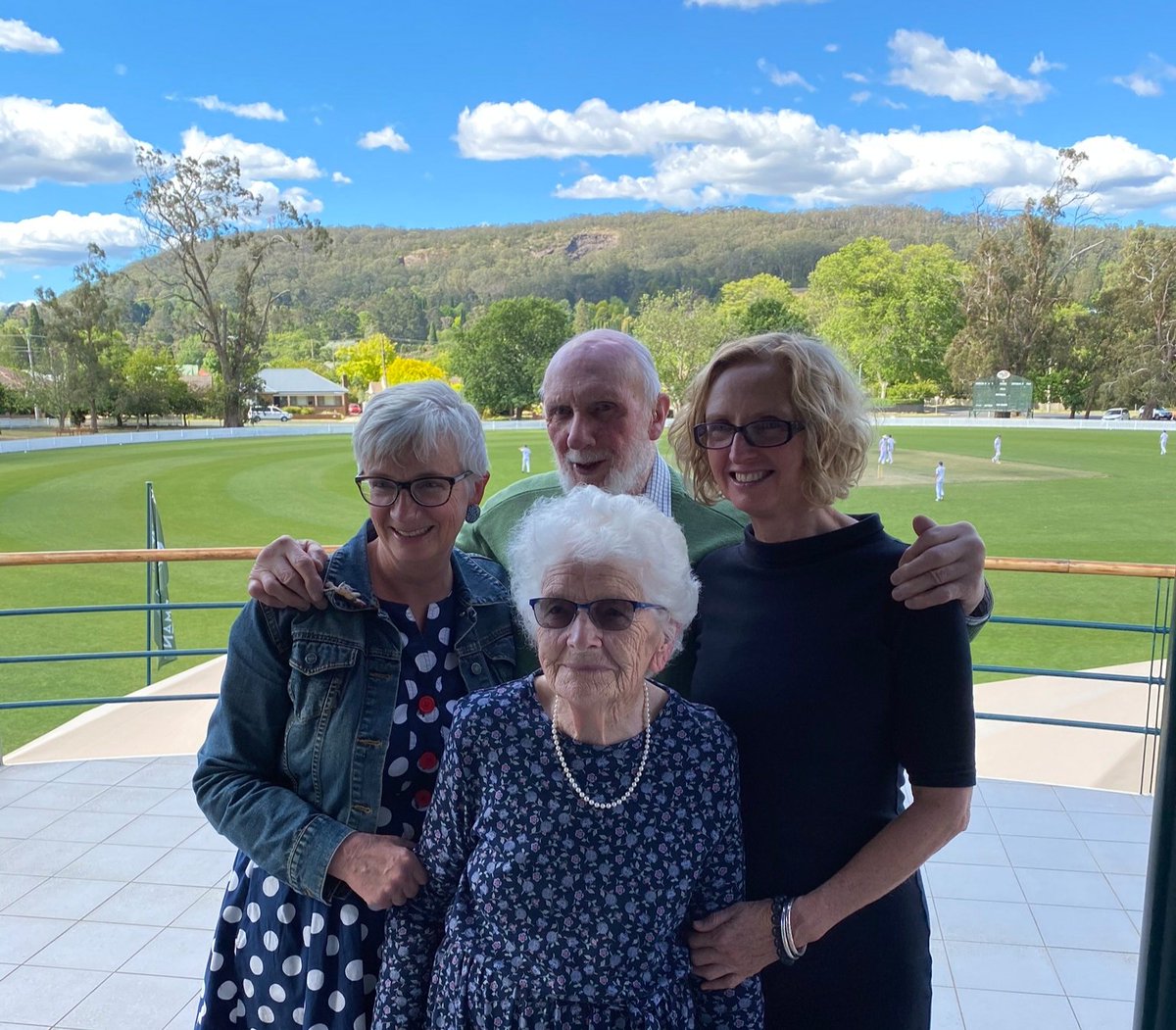 KateBunker10's tweet image. Us four.
Last November when my dad turned 90! 
#blogjune