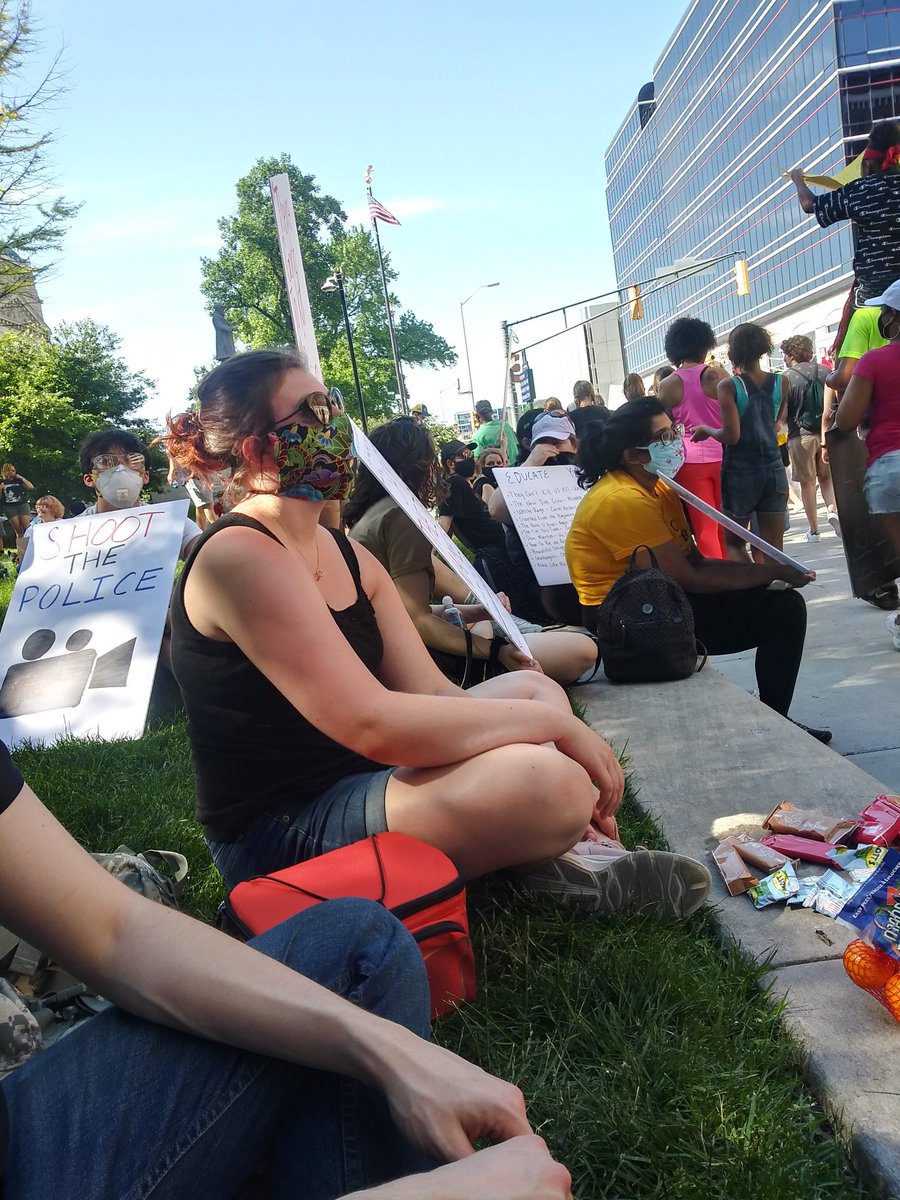 calliclassic's tweet photo. My city had the largest protest against racial inequality in at least 30 years yesterday. Really glad to have participated with so many in Indy.
Looking forward to sticking with it this week too. It's not over.
#BLM #Indianapolisprotest #indianapolisprotest #indyprotest https://t.co/YJrvsScfck