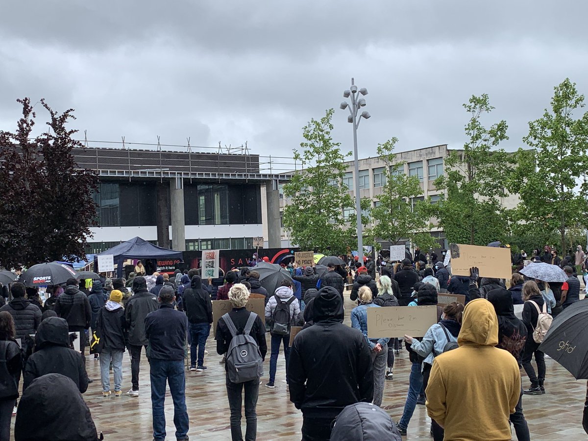 The #BlackLivesMatter protest in Doncaster was one of the most moving things I’ve ever witnessed ✊🏿✊🏾✊🏽✊🏼✊🏻

Here are some very important points to make ⬇️