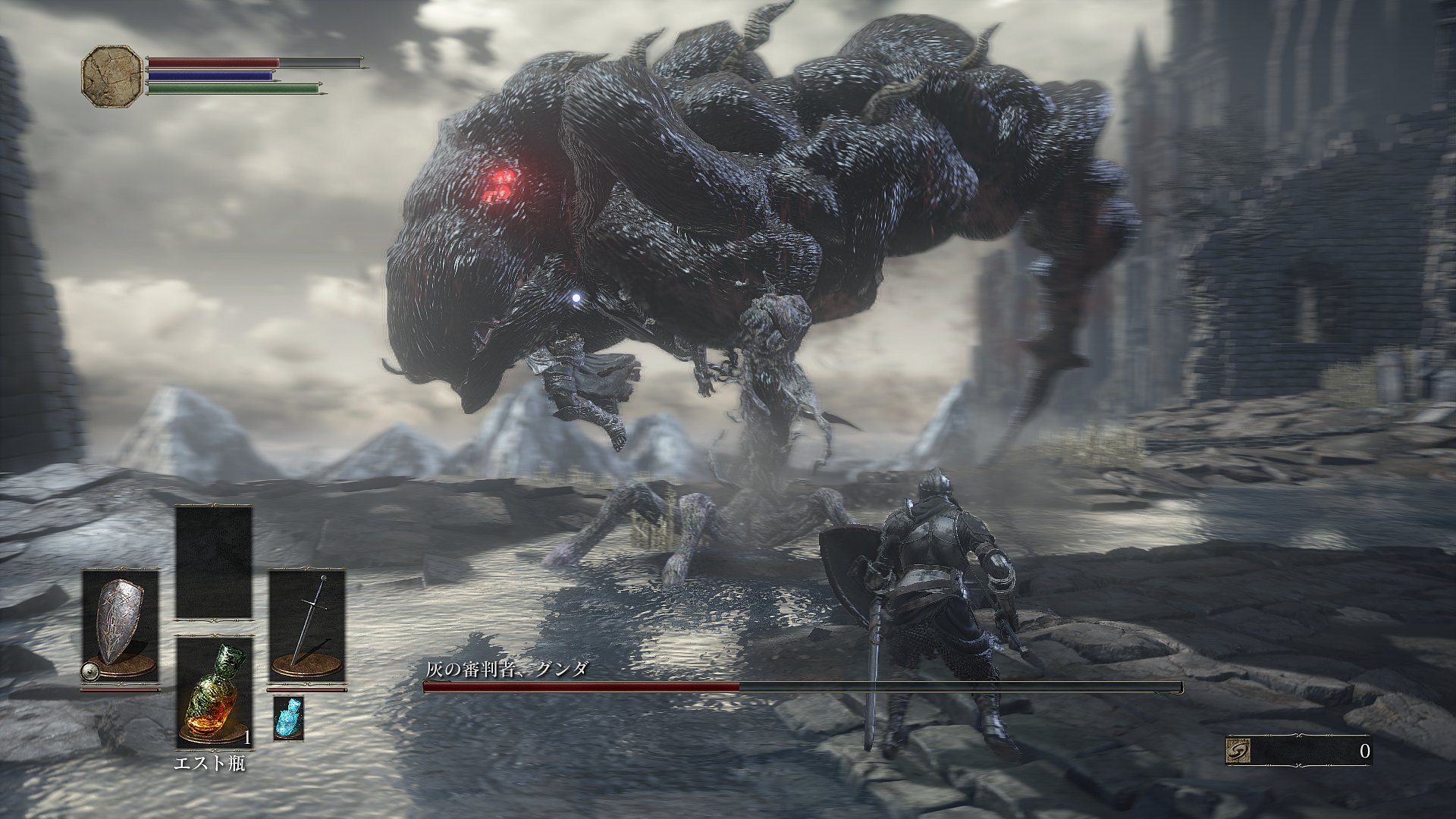 こした ゆう ボスバトルも最初 Sekiro との違いに戸惑ったけど 各ボスでリトライ５ ６回程度で攻略できてます ダークソウルシリーズでおなじみの パリィ はタイミングがシビアで全く使ってないけど 雑魚もボスもなんとかなってるので 自分なりの
