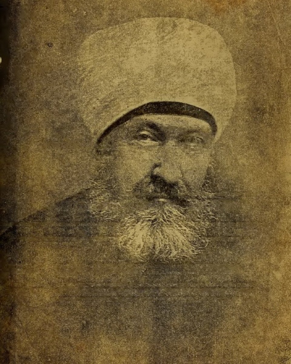 Bilinmeyen Yonleriyle Osmanli Seyhulislamlari