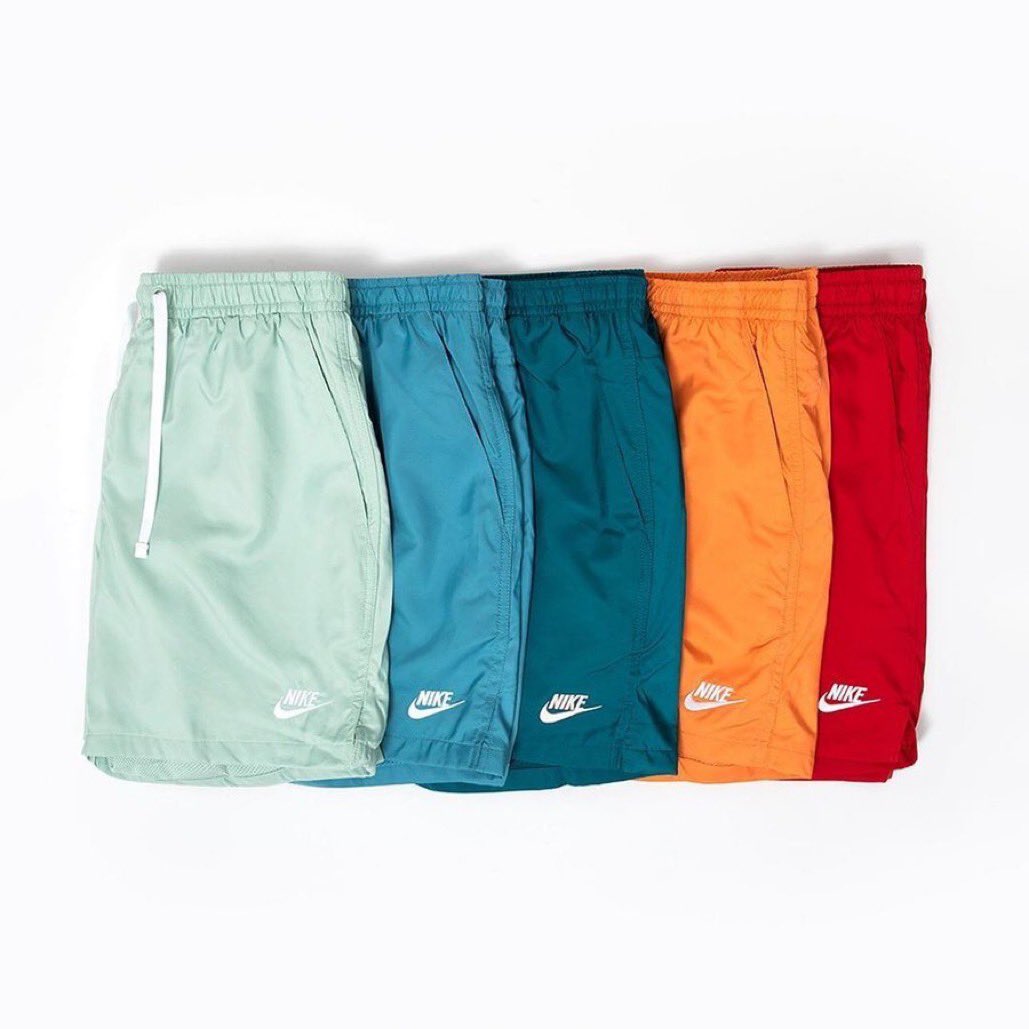 stock: Nike Sportswear Woven Shorts 