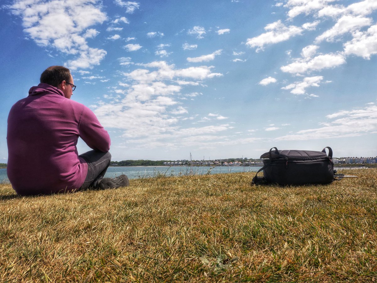 QuillanThomas's tweet photo. No matter how bad the world gets, don't let it stop you from discovering how beautiful the world actually is 😊🌍 #bangorcodown #beauty #beautiful #scenery #views #landscapephotography #photography #Bangor #🌎 #Lumix #Panasonic #seaview #coastalliving https://t.co/oGJbFc2bY4