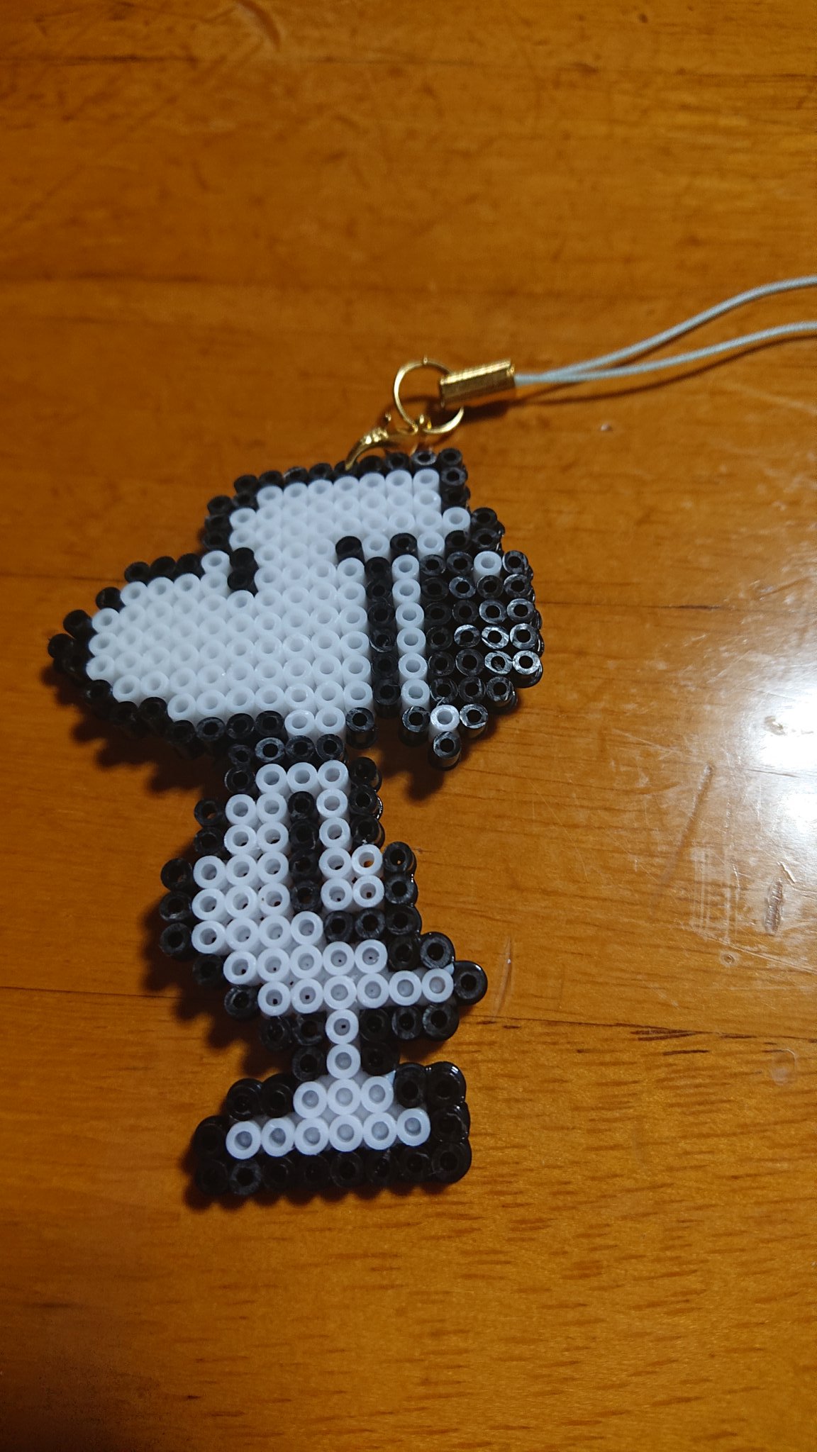 あずさ 妹がアイロンビーズで作ってくれたスヌーピーのキーホルダー可愛いありがとう 今日はワンピースのルフィ作ってみた ネットの図案見させてもらいながら サンジとナミ好きだから時間あったら作りたい T Co Jbr27vsdu4 Twitter