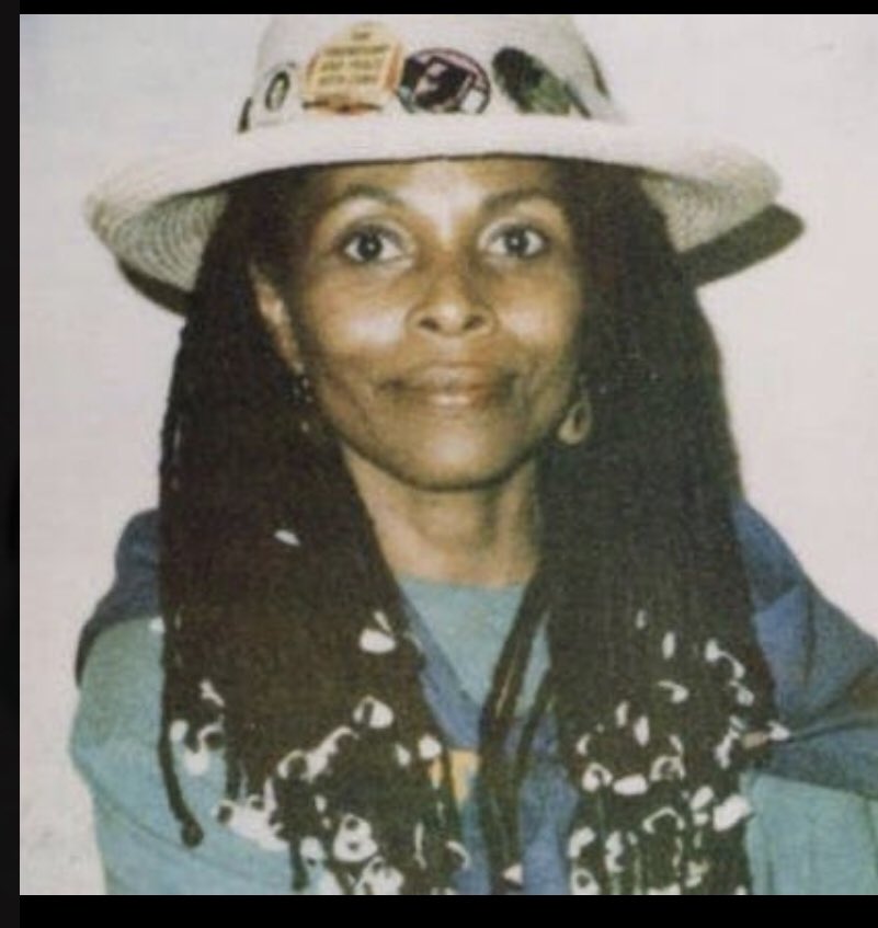 ImBlackFirst's tweet image. After she graduated from CCNY she moved to  Oakland , Ca where she became a member of the BPP and helped organize protest, education programs. She returned to NY and led the Harlem chapter and helped coordinate the free breakfast program. She left the BPP in 1971 and joined BLA