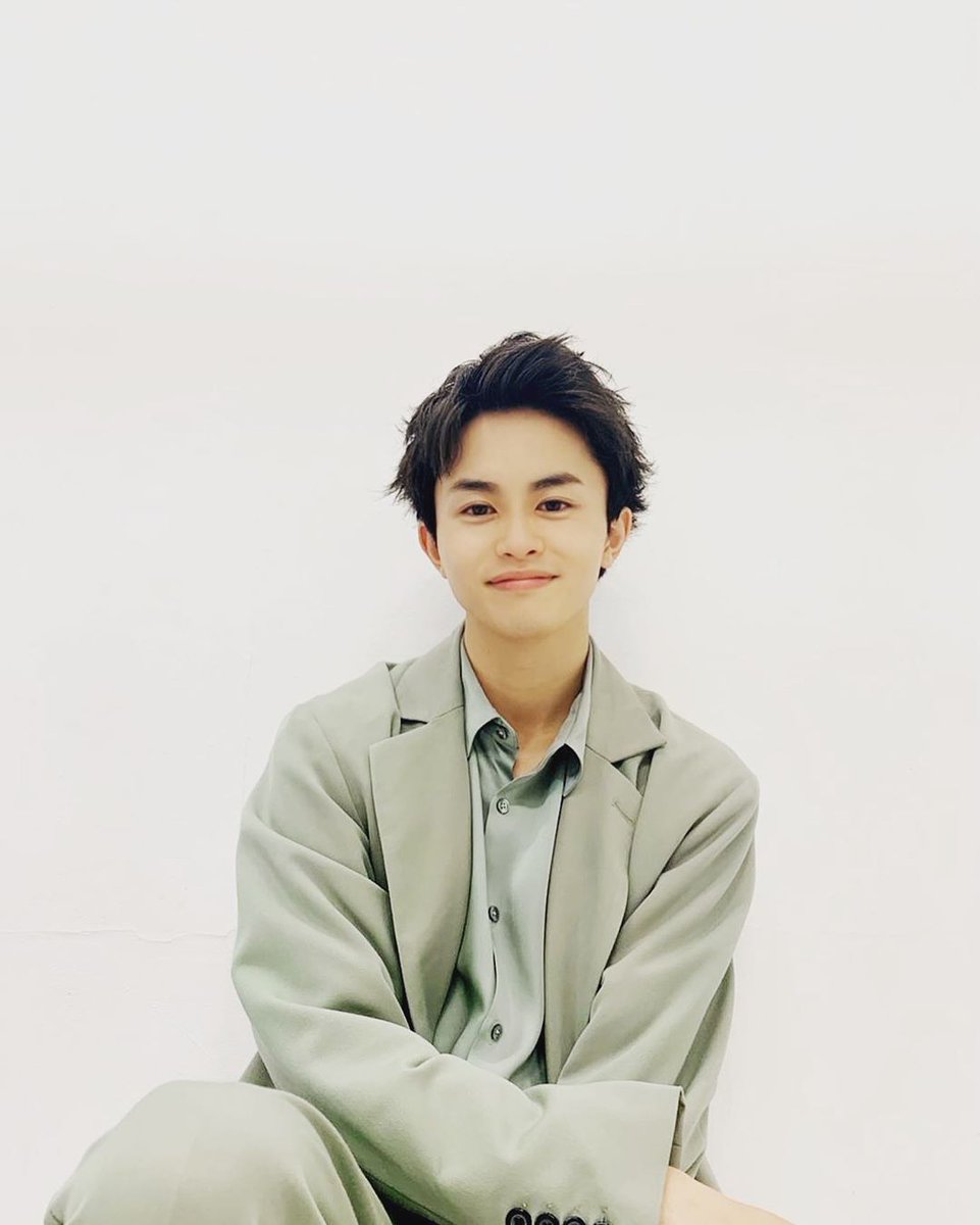 美食探偵 明智五郎で 六郎 が話題に トレンドアットtv