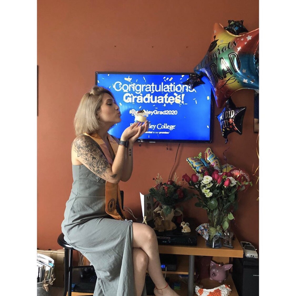 BerkeleyCollege's tweet photo. Memories that will last a lifetime! ๐๐ #BerkeleyGrad2020 https://t.co/ZEfLQHPy34