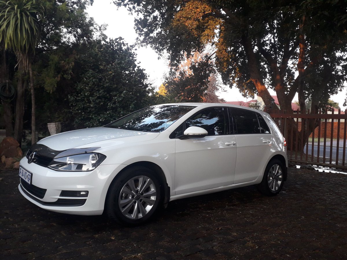 PhilipVenter29's tweet photo. Sunday afternoon fun. #keepitclean #vwmk7 https://t.co/S5Z3lkIgom