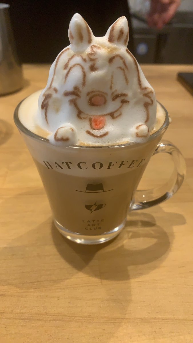 浅草あたりにある Hat Coffee さんの3dラテアートが芸術の域だし超可愛い アニメキャラやアイドルも描いてくれてオタ活にも Togetter