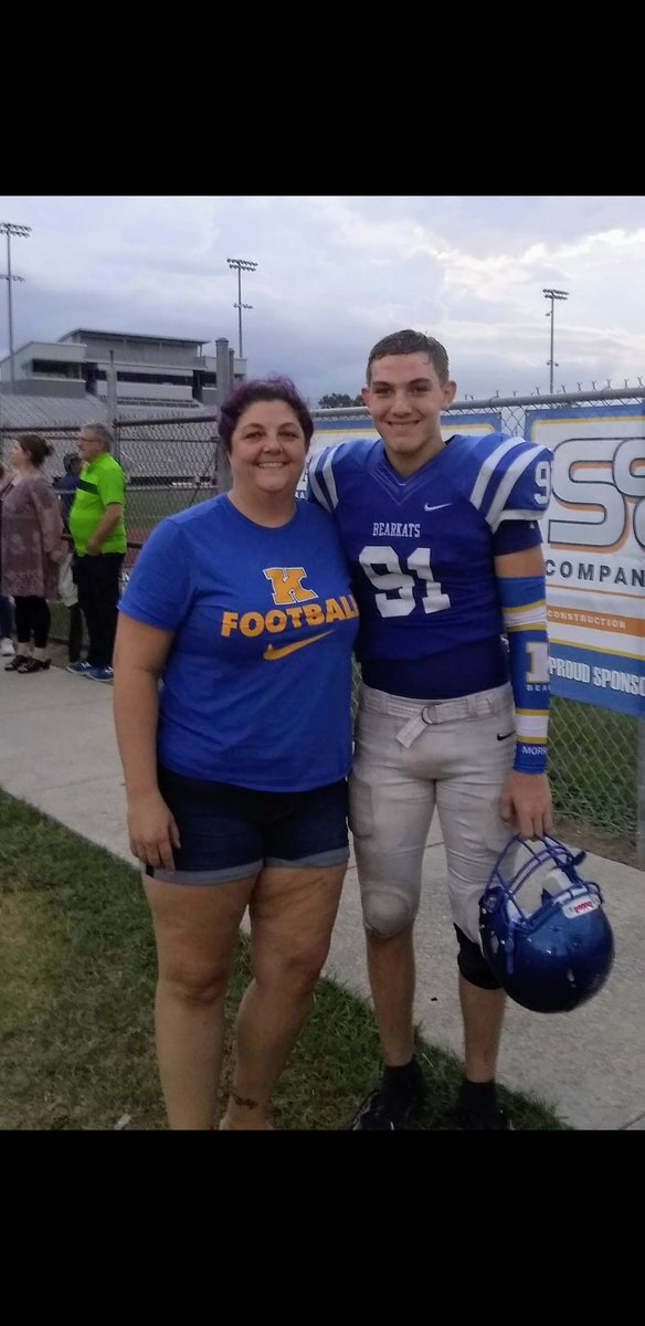 ashmorris1's tweet photo. Football, wrestling now it's boxing and jiu jitsu!!!!
don't think my 💗can take much more.
#boymom https://t.co/REfjQAmPs3