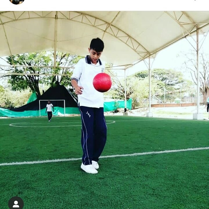 EdwardSarria1's tweet photo. #NuevaFotoDePerfil https://t.co/iHEk7r26Cc