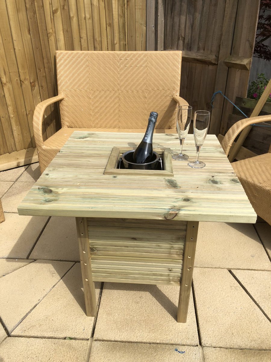Planter table or champagne table available from ‘Planters R us’ on face book