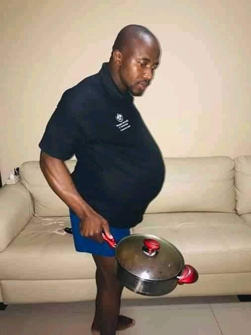 Sebego77's tweet photo. #Uyajola99 tlohela tse Pedi nyana🤣🤣🤣🤣🤣 https://t.co/chafqANfHP