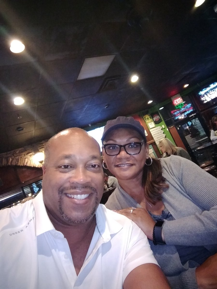 ARBarrett86's tweet photo. Happy 25th Anniversary to my wonderful wife. Loving mother &amp; wife for 25 years &amp; counting. God Bless you. https://t.co/q8k4m1yjFI