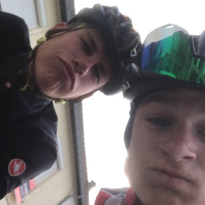 OzoufV's tweet photo. #NouvellePhotoDeProfil https://t.co/NIAVwlgGUH