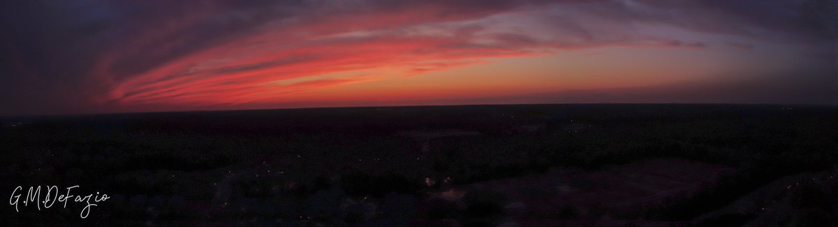 GuyDeFaz's tweet photo. Last night’s sunset. https://t.co/O8YM5vueGo