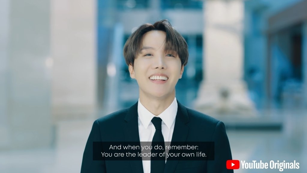 tinymoonoclock's tweet image. Leave it to bangtan to comfort me this much