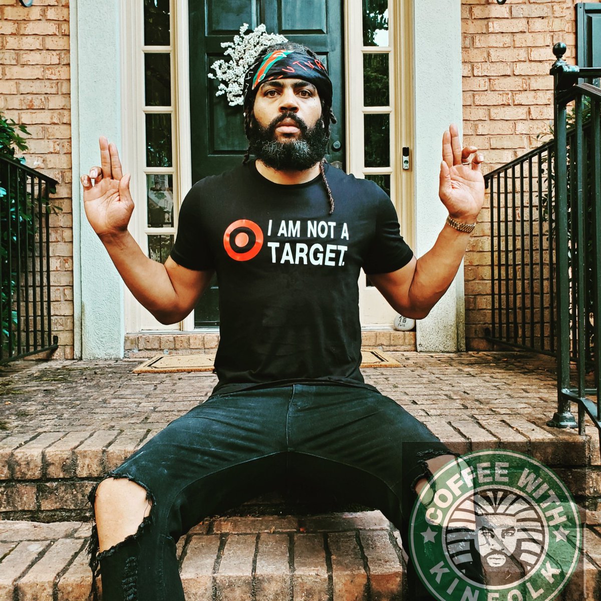 CoffeewKinfolk's tweet photo. ๐ฏmerch link: https://t.co/9f847MsBmz @THEREALKIASHINE #IAMNOTATARGET ๐ฏ๐ฏ๐๐คโ https://t.co/XYULalbBKx